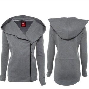 Nike tech fleece cape gray size Xs